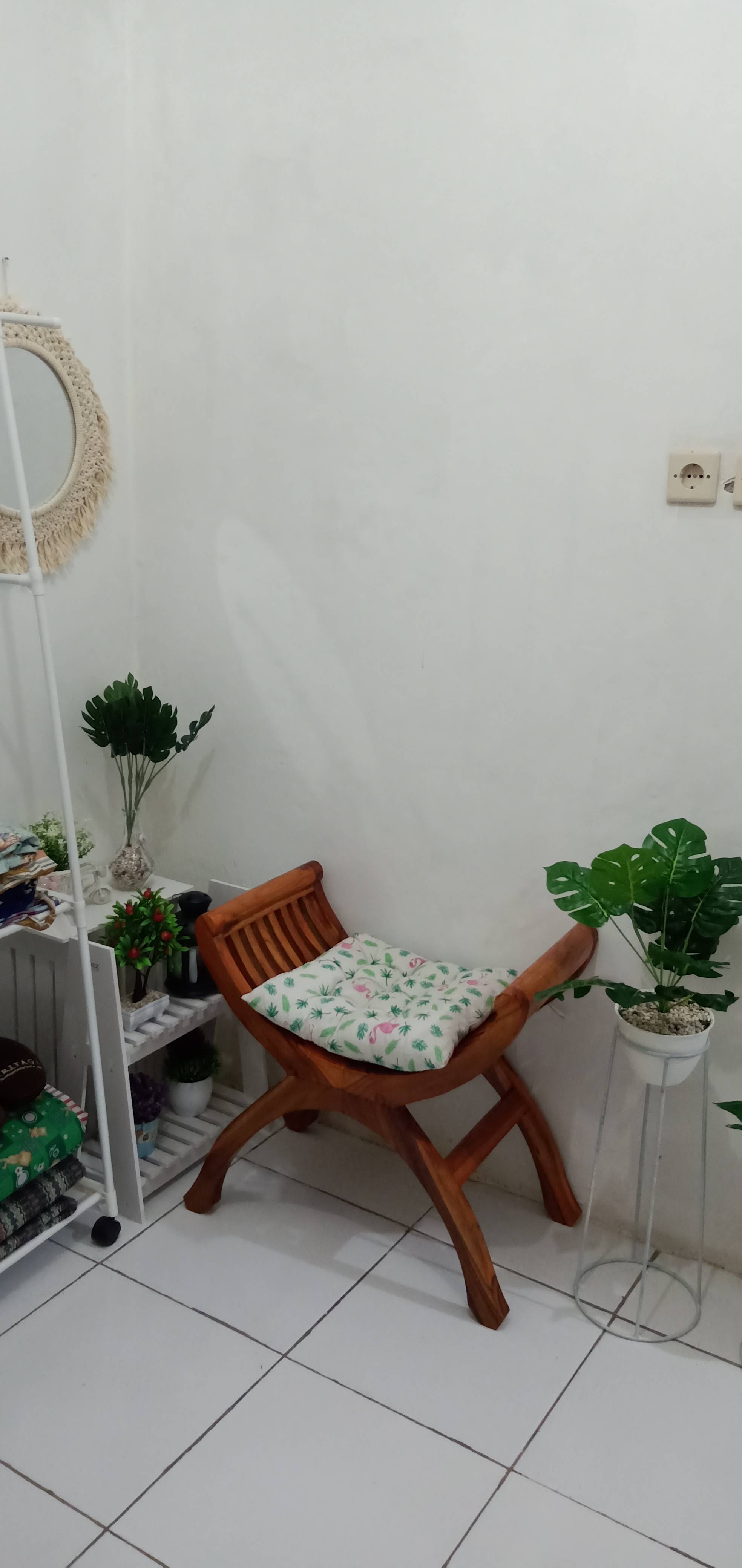 Stending Pot Besi D15/22 Home Dekorasi Shabby