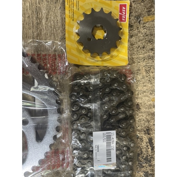 GEARSET PLUS RANTAI YAMAHA R15 R 15 OLD 47 - 15 - 132H MERK ASPIRA