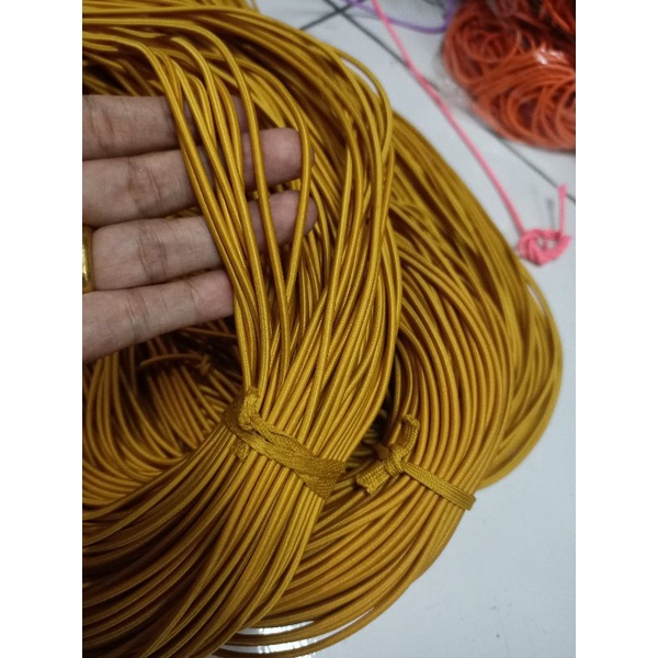 tali bulat elastis tali string elastis/tali karet bulat  3mm 13 warna( permeter)-Kuning 2
