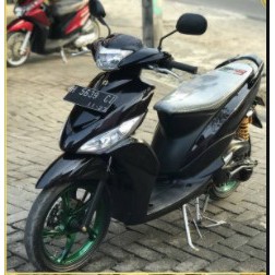 Cat Semprot Pilox Sapporo Ultimate B13 Black Glossy Hitam Kilap 400cc pylox