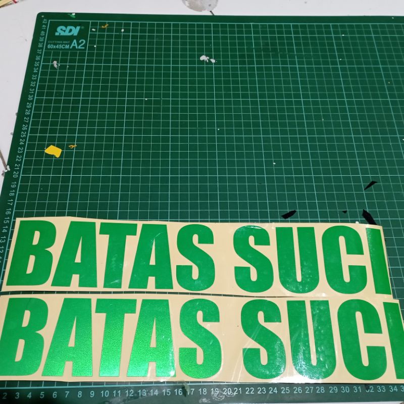 Sticker Cutting Batas Suci Reflectif/Nyala