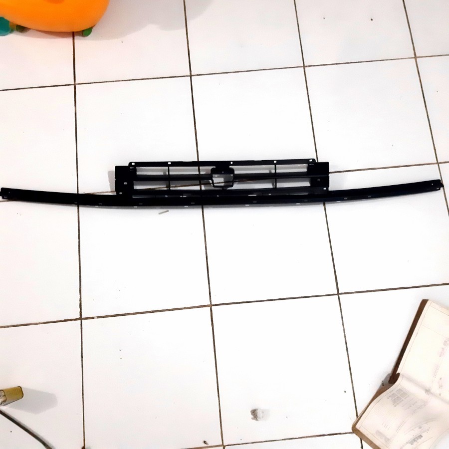 Grille Grill Depan HONDA Accord Executive 83-85