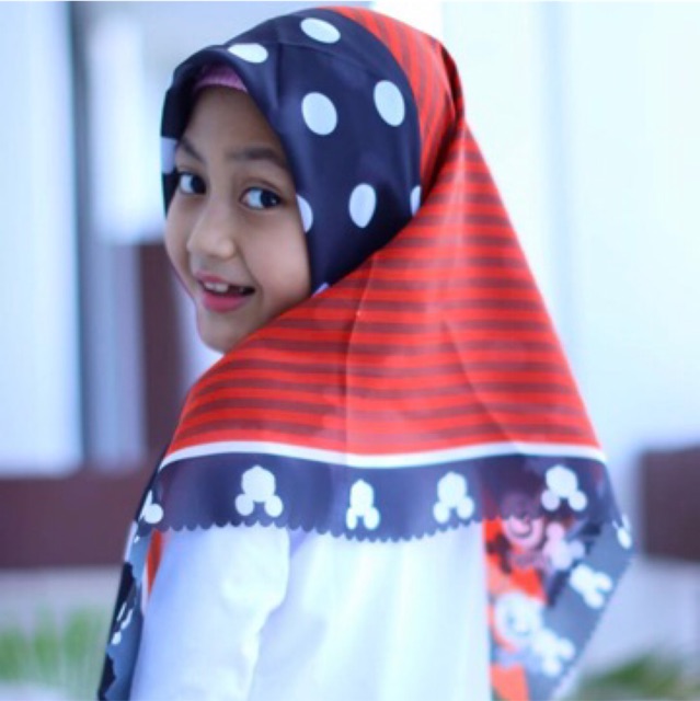 VOAL PRINTING MOTIF MICKEYMOUSE MERAH / HIJAB ANAK KARAKTER MICKEY / JILBAB ANAK LUCU