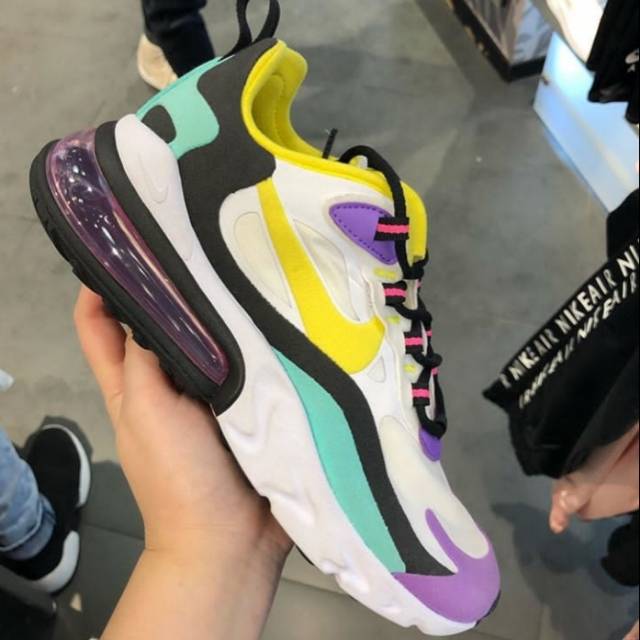 [Preloved] Sepatu Nike air max reaction 270 sale sepatu wanita sepatu sports