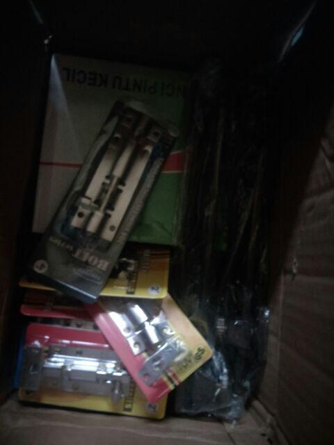 Kran Cabang Stainless Double 2 Lubang l Keran Kamar Mandi Kran Cabang Stainless Double 2 Lubang l Keran Kamar Mandi