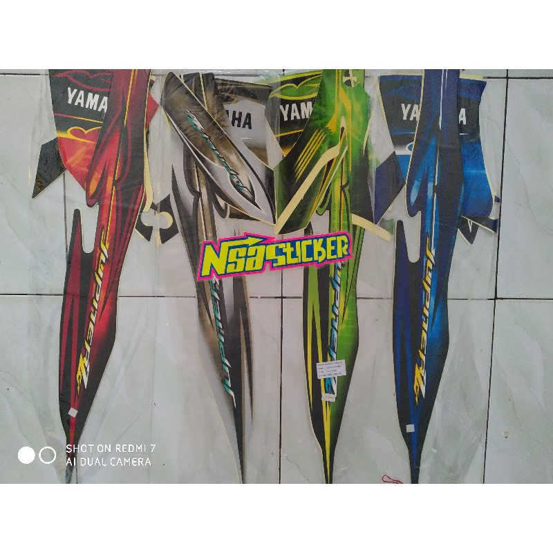 striping motor jupiter z 2008