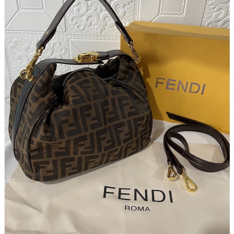 Tas Wanita Fendi Zucca Vanity FF Canvas