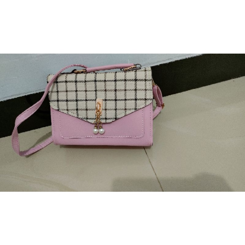 Tas lilac