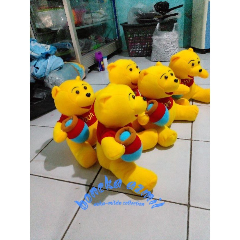 Boneka winie the pooh gentong size l