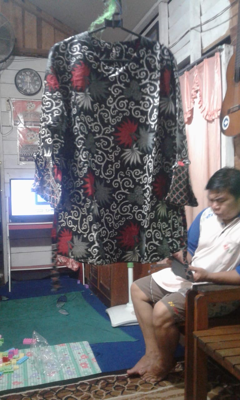 Atasan Batik Dolby Dolbi Dobby Doby Tenun Sutra Tulis Halus Katun Atbm Baron ,sarombit Atasan