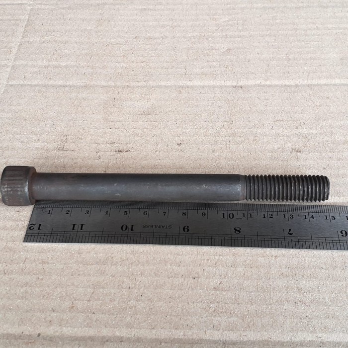 BAUT L M14X150 (15 CM) BAJA / BAUT L BAJA M14 X 150 GRADE 12.9 / BAUT L BAJA M14 PANJANG 15 CM / BAU