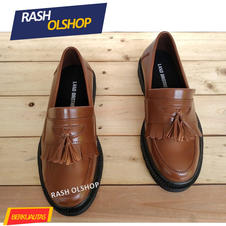 Sepatu Penny Loafer Pria Warna Coklat Model Indian Loafer Pria Coklat Terbaru