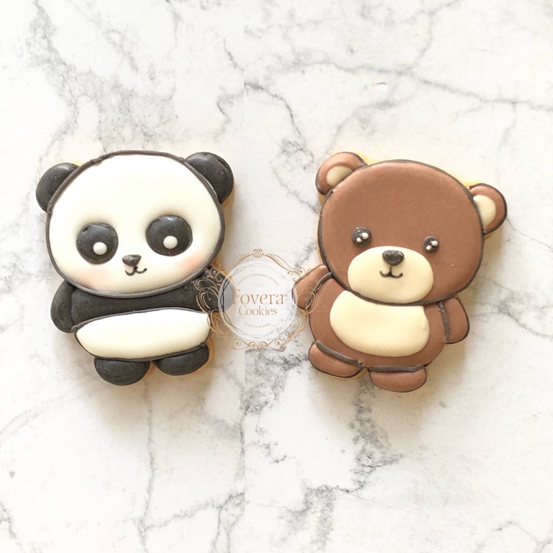 

Panda and Brown Bear Cookies set