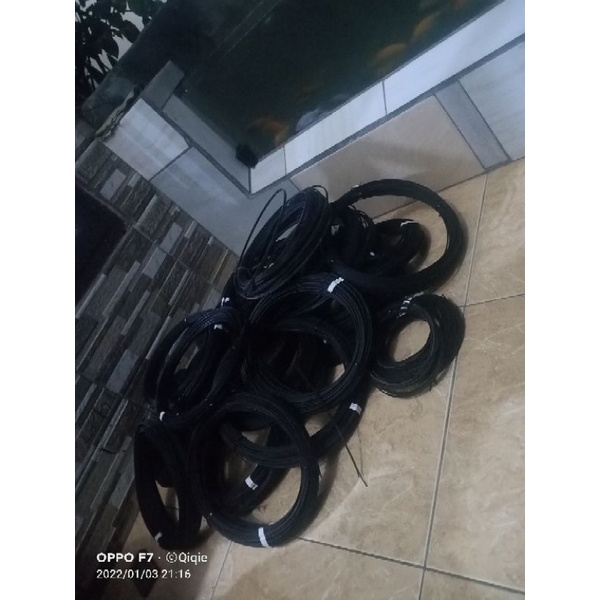 kawat baja rambatan anggur dan jemuran