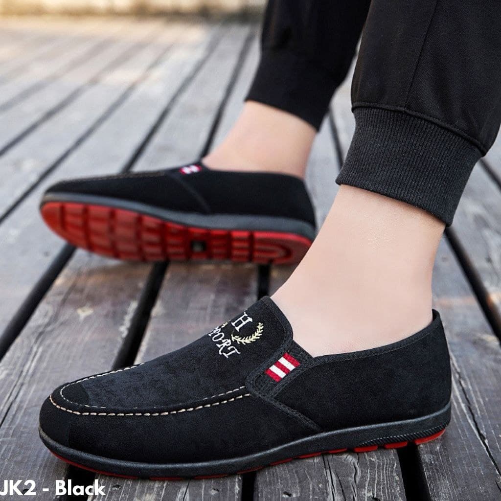 SEPATU SNEAKERS PRIA MODEL AMERICAN STYLE BAHAN KULIT SUEDE SOLE KARET IMPORT JK2