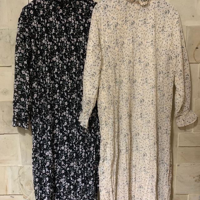 Dress plisket premium bunga kecil