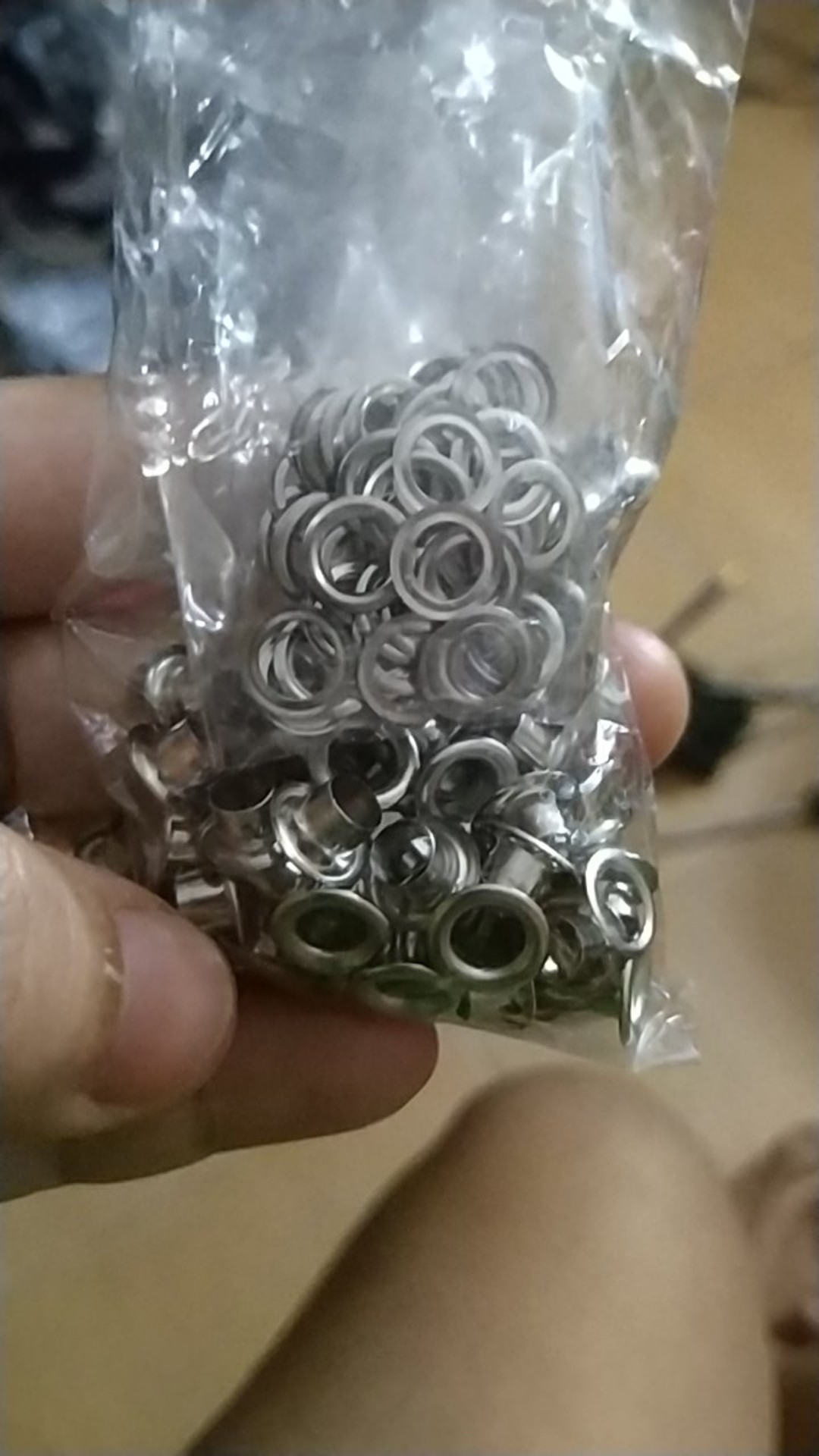 Eyelet Mata Ayam 8mm Dan 10mm Nikel/100 Pcs