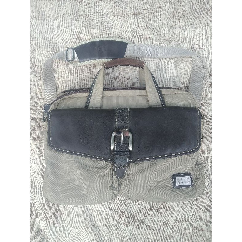 tas salempang elle paris second bekas original