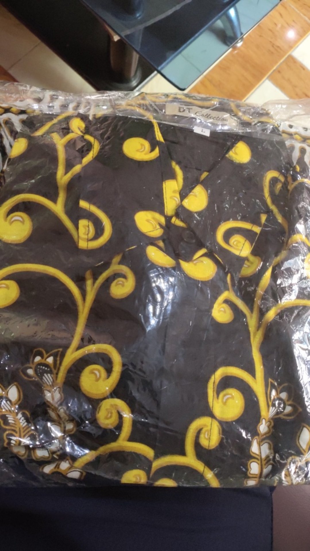 Cod - Dt Collection - Kemeja Batik Cowok Motif Mahkota Cokelat Lengan Panjang