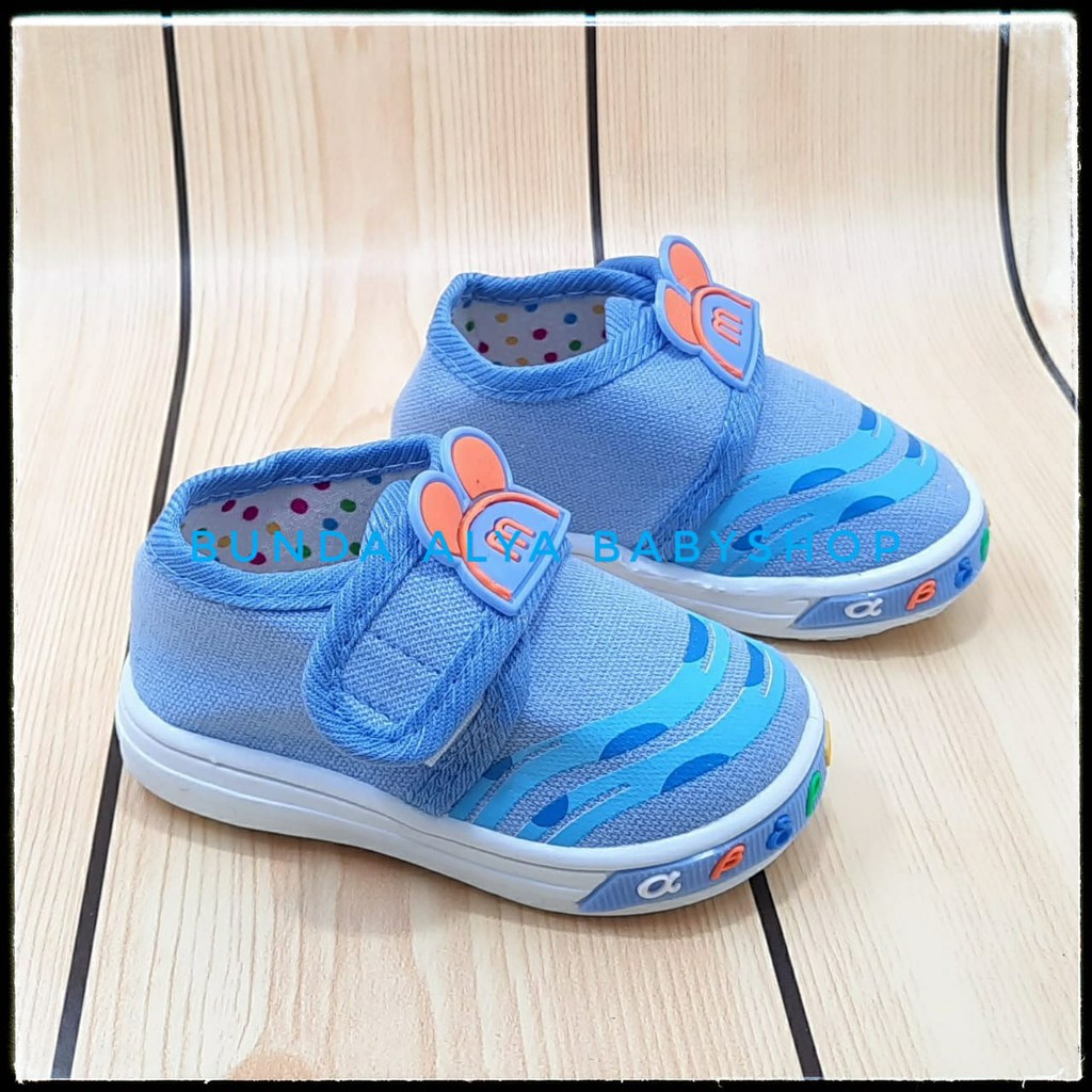 Sepatu Bayi Laki Laki IMPORT Lentur Usia 6 - 12 Bulan Bunyi Toet Reject Layak Pakai - Sepatu Anak Cowok Minus Dikit[SEPATU REJECT]