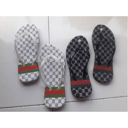 SENDAL WANITA BAHAN SPON MODEL JEPIT MOTIF GC | BISA GROSIR , DROPSHIP DAN COD