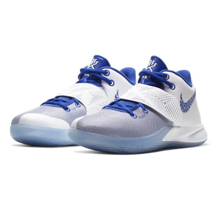 sepatu kyrie flytrap