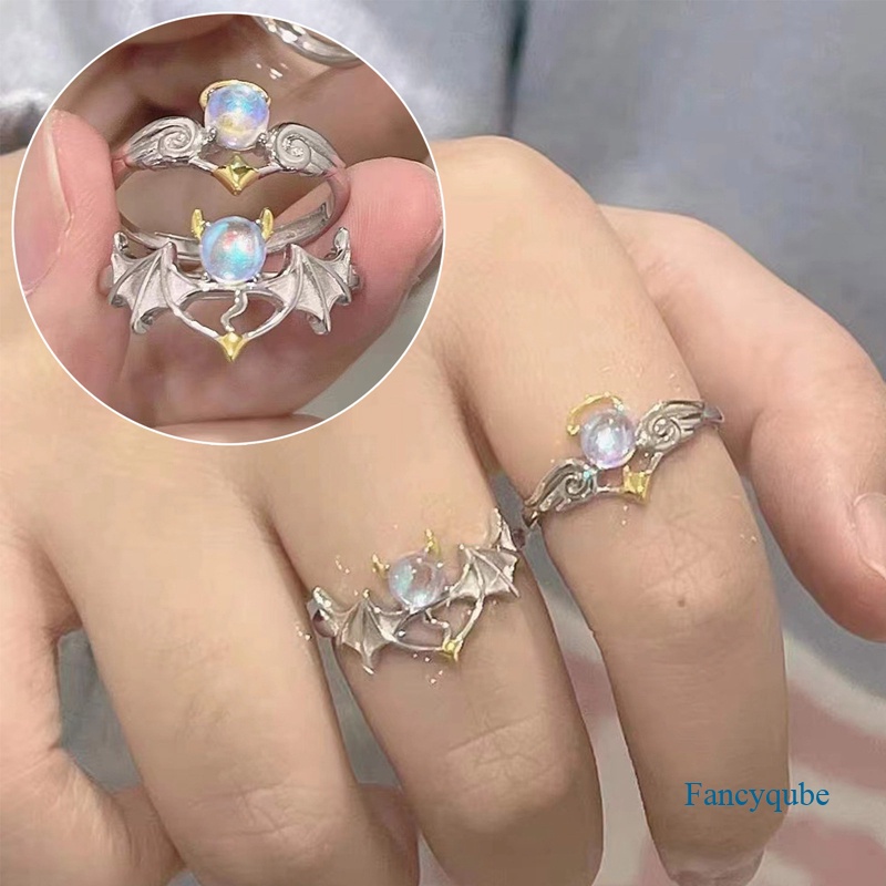 Cincin Model Terbuka Adjustable Desain Angel Devil Moonstone Warna Silver Untuk Pria Dan Wanita