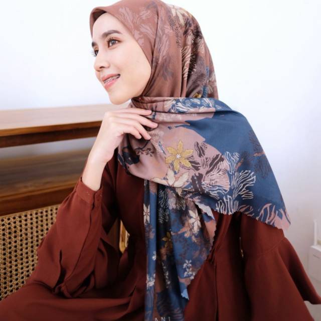 Wahidah Scarf Gonegani