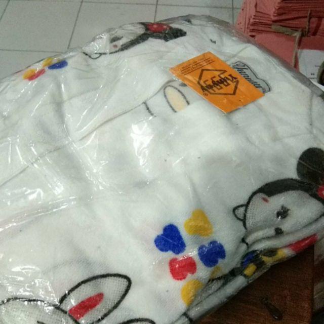 Kimono Handuk Dewasa Hello Kitty