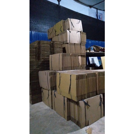 

Karton Box Polos ukuran 40x15x10
