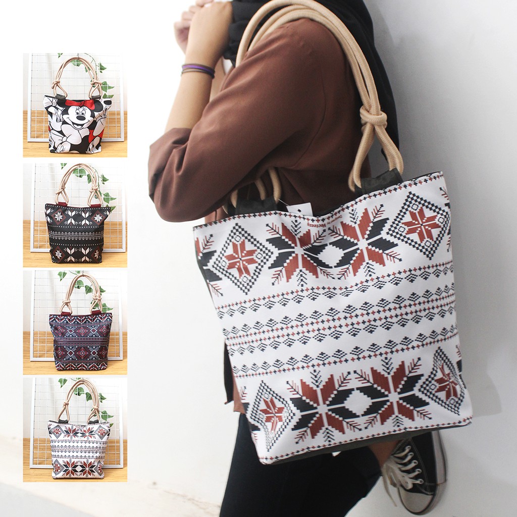 Totebag Wanita Kanvas Resleting Tali Sumbu Furing Motif Etnik