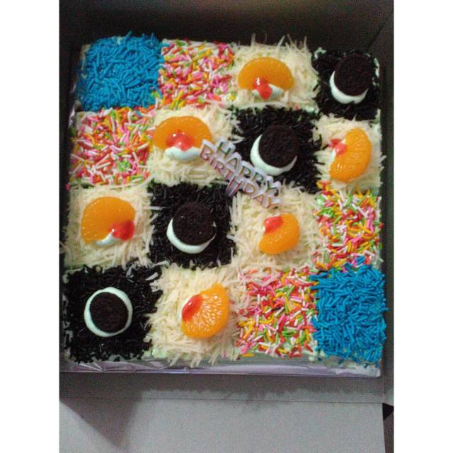 

Kue potong