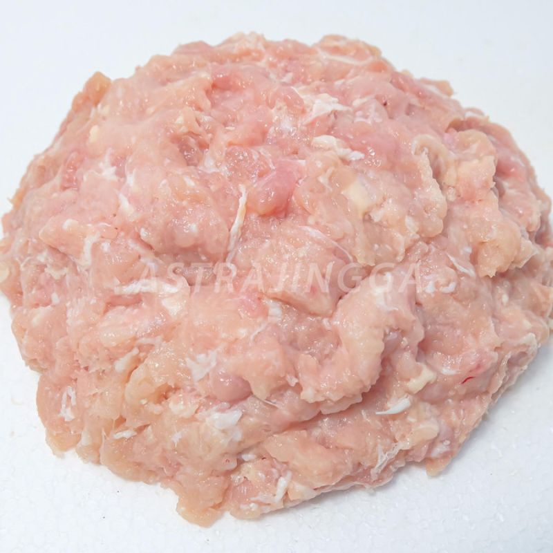 

Daging Ayam Cincang Dada segar 500 gram SAYUR GEDEBAGE PRAKTIS BANDUNG
