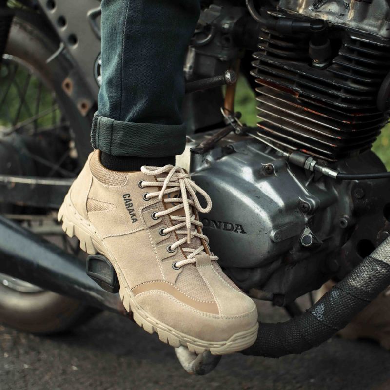 SEPATU KULIT OUTDOOR PRIA DARK CREAM 6 HOLE TALI CARAKA FOOTWEAR SNEAKERS HADE GREEN UK 38-43