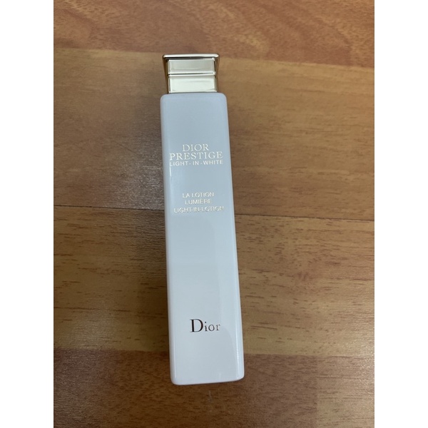SALE DIOR prestige light in white lotion