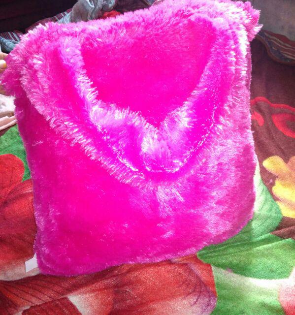 Terlaris ! Sprei Bulu Rasfur Motif / Karakter Sarban Sargul Rempel +  Resleting