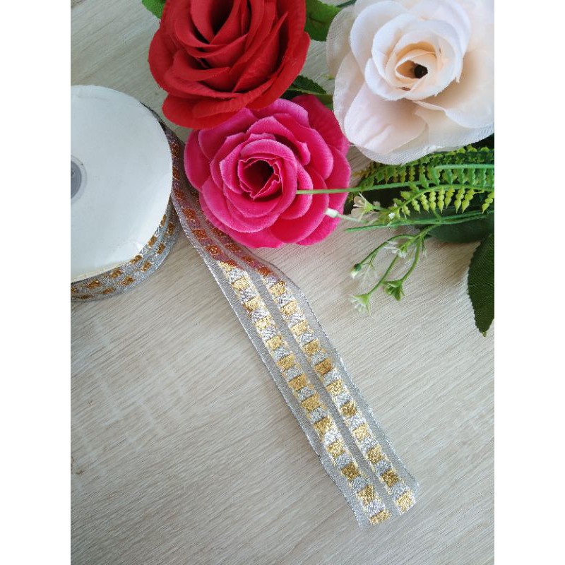 

pesanan yuni lestari