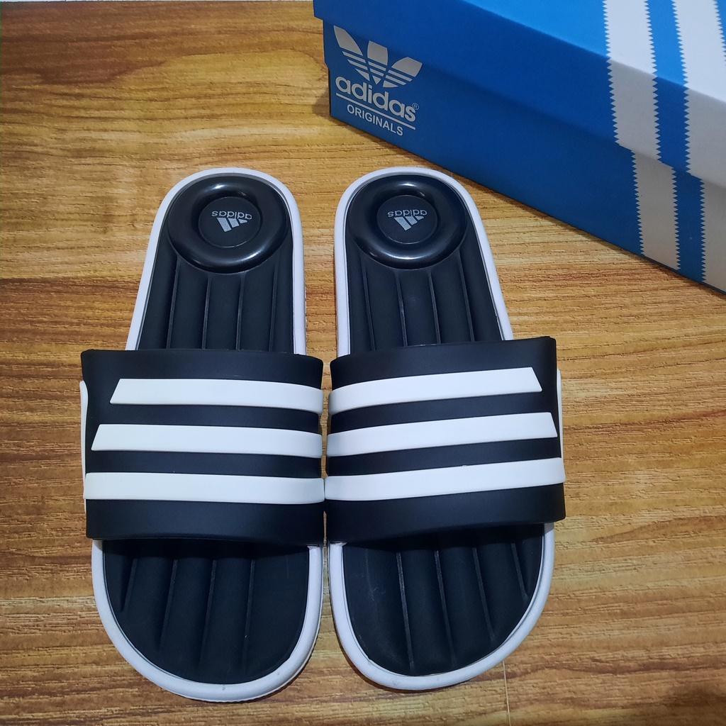 100% FULL KARET LENTUR GRADE ORIGINAL IMPORT/SANDAL ADIDAS PRIA SPORT CASUAL FREE BOX 40-44