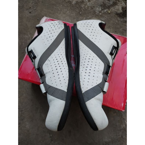 santic non cleat size 44 sepatu sepeda roadbike mtb seken second bekas