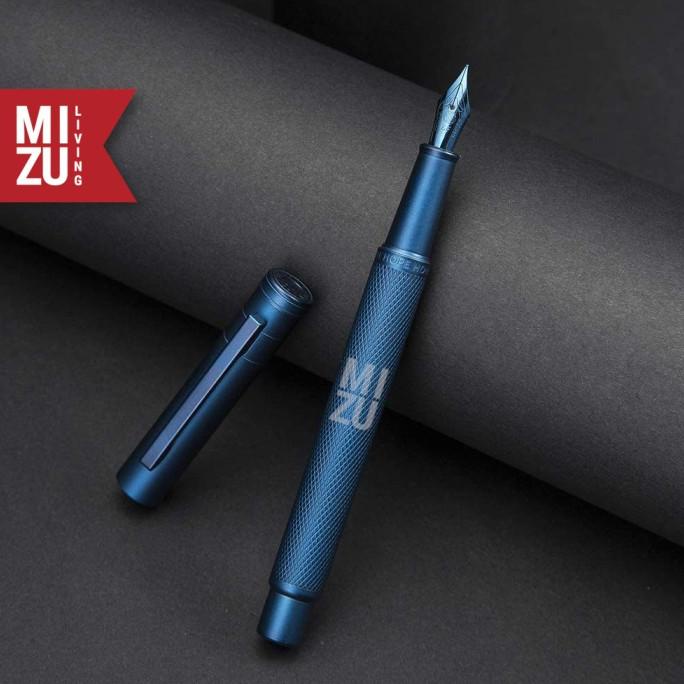 

TERLARIS HONGDIAN BLACK FOREST Series Fountain Pen Gift Set Black Titanium Nib/PULPEN GEL/PULPEN LUCU/PULPEN 1 PACK/PENSIL WARNA/PENSIL 2B/PENGHAPUS JOYKO/PENGHAPUS LUCU/RAUTAN PENSIL PUTAR/RAUTAN ELEKTRIK/SPIDOL WARNA/SPIDOL PERMANEN/SPIDOL