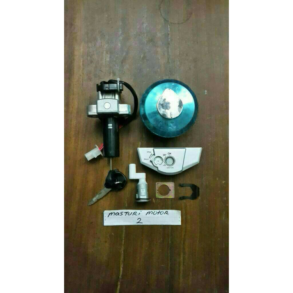 KUNCI KONTAK CB 150R/CB 150 R(1SET)