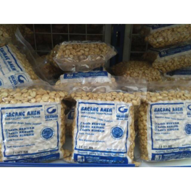 

Kacang Aneh kacang tanah 207gram