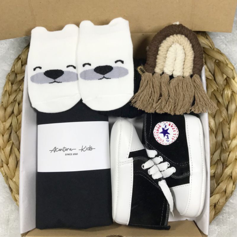Hampers Bayi Newborn Baby Gift Set Unisex Kado Lahiran Bayi Laki Perempuan-baby black