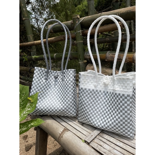 MAJID - Tas Anyaman Jali Premium Silver Putih Elegan Bermotif Ready Stok