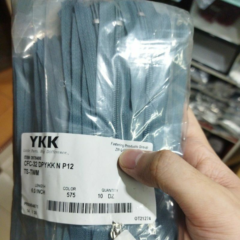 Resleting YKK 6 inch 15 cm / RIT YKK CFC 32 6&quot; 15 cm Kepala Nikel / Kepala Cat