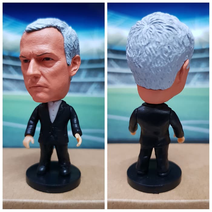 Figure pelatih bola Jose Mourinho merk Soccerwe / Kodoto
