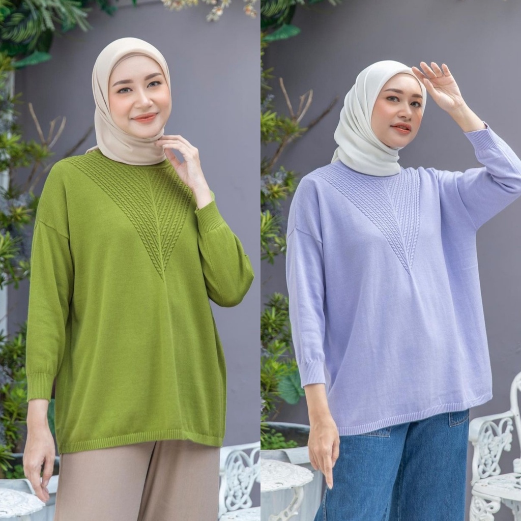 Vivian Sweater by Heaven lights