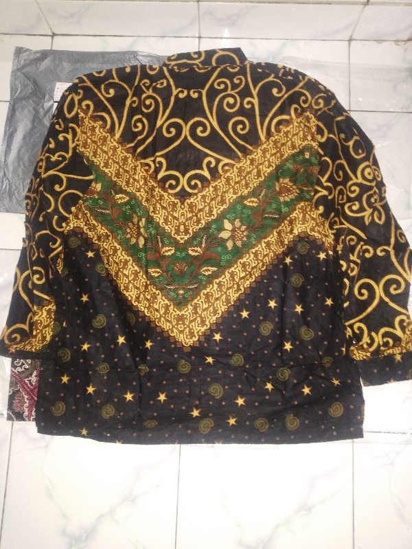 Trolistore Grosir Kemeja Batik Pria Lengan Panjang Motif Bintang Ulir Cowok Seragam Batik Pekalongan