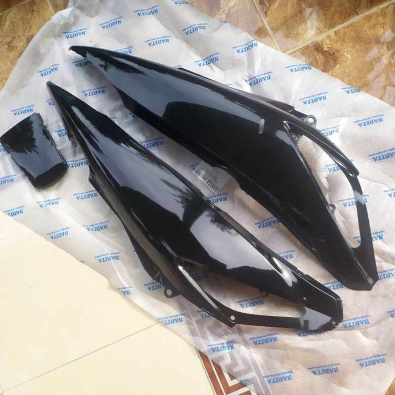 cover box body bawah jok supra X 125 2008-2011 tanpa tutup box