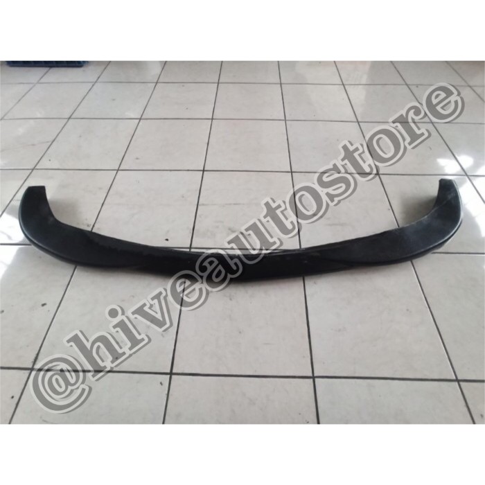 Lips depan / front lip mercedes benz w204 sebelum facelift bumper AMG